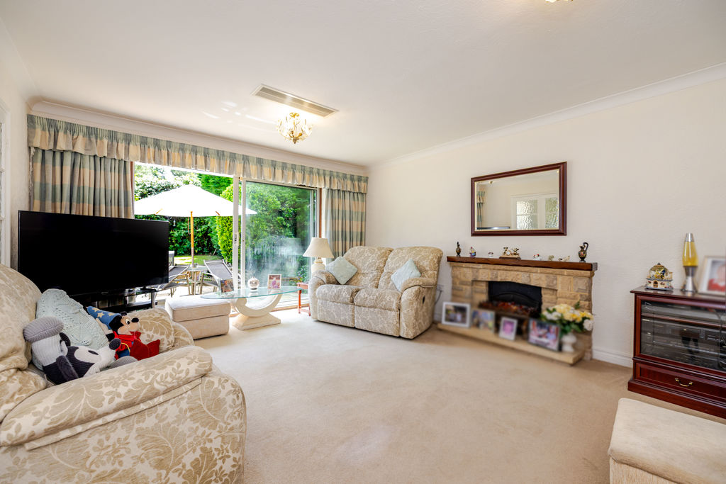 Westhall Road